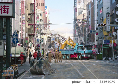 阪神淡路大地震生田神道 13364029