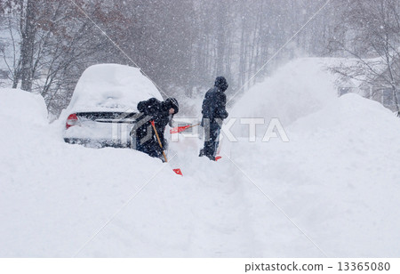 刮雪 13365080