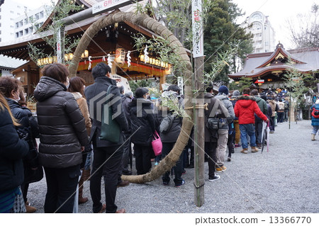 Hatschi Shrine Shrine's Hatsubo shrine 13366770