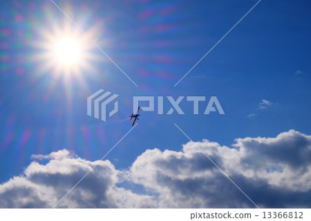 飛機雲 飛機雲 13366812