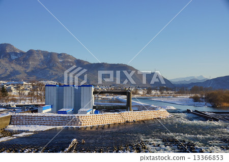 Construction of the Chikumagawa River Hydrochemical Water Head 13366853