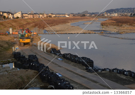 Seawall construction work Hino City Asakawa 13366857