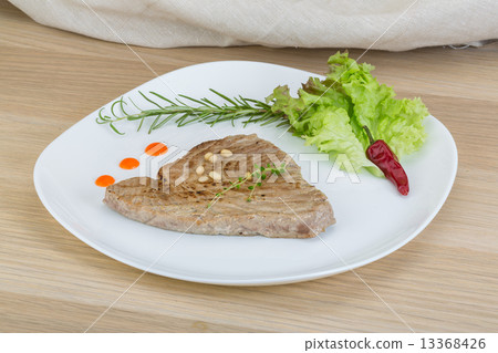 Grilled tuna steak Grilled tuna steak 13368426