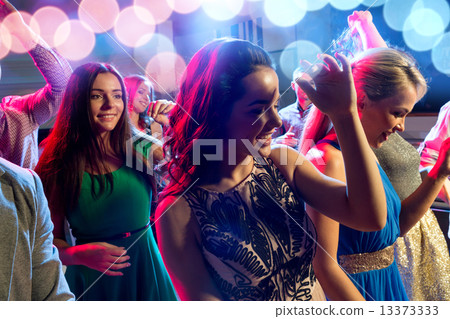 smiling friends dancing in club smiling friends dancing in club 13373333
