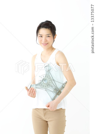 Weight scale · female 13375077