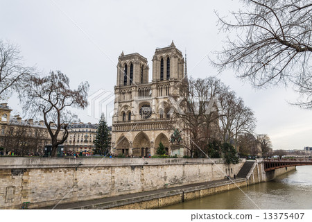 巴黎圣母院大教堂 巴黎圣母院大教堂 13375407