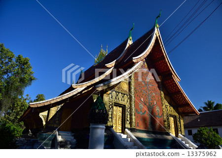 Wat Xieng thong temple, Luang Pra bang, Laos 13375962