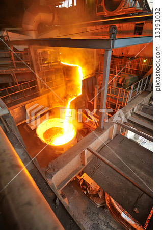 transportation molten hot steel 13391032