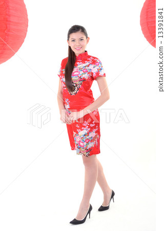 Chinese Woman Dress Traditional Cheongsam with Tanglung Chinese Woman Dress Traditional Cheongsam with Tanglung 13391841