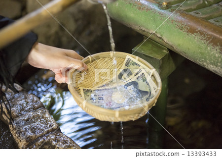 Sanji Benzaiten 13393433