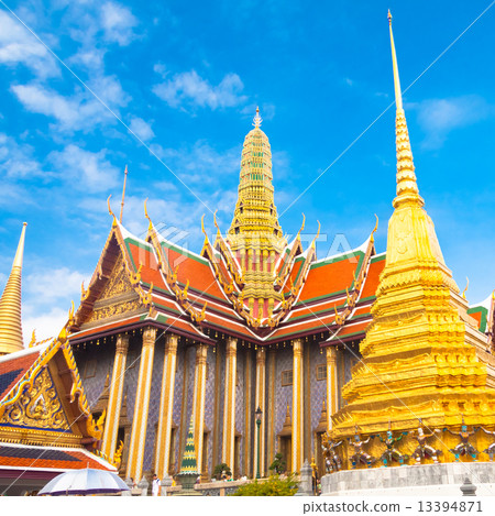 Wat Phra Kaew temple, Bangkok, Thailand. 13394871