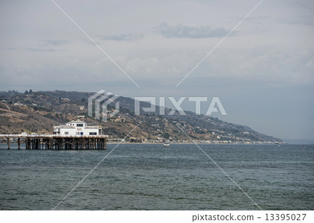 Malibu Pier 13395027