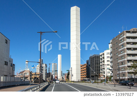 Ventilation tower on Yamate-dori, Shibuya-ku, Tokyo 13397027