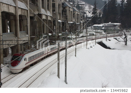 Limited express hakutaka issue (Hokuetsu Express Line Vehicle) 13445982