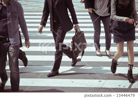 Tokyo City Commuters  13446479