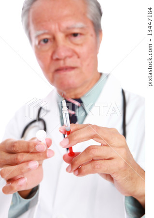 white background, old man, doctor, stethoscope, medical, healthcare, hospital, illness, vaccination white background, old man, doctor, stethoscope, medical, healthcare, hospital, illness, vaccination 13447184