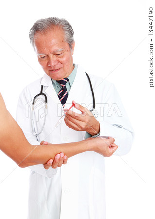 white background, old man, doctor, stethoscope, medical, healthcare, hospital, illness, vaccination  13447190
