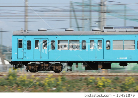 Sanyo Main Line 103 Series Train (Okayama area: panning shot) Sanyo Main Line 103 Series Train (Okayama area: panning shot) 13451879