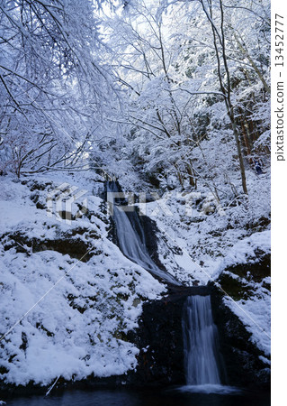 東京雪景色 4 照片素材 圖片 圖庫