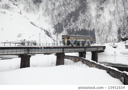 Oiizawa line of a day "Kiha 52" Oiizawa line of a day "Kiha 52" 13452834