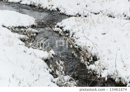 雪河 13461874