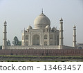 Taj Mahal 13463457