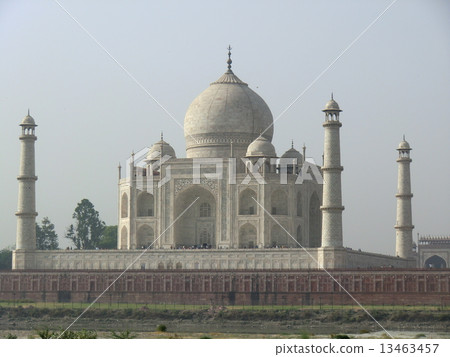 Taj Mahal 13463457