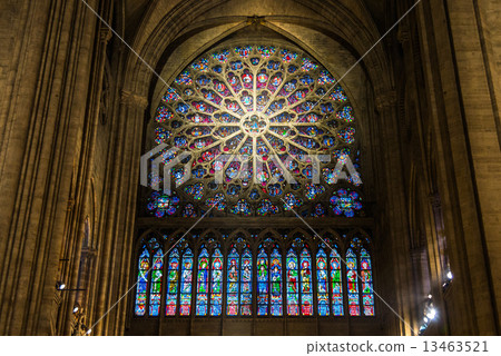 巴黎圣母院寺廟玫瑰窗 13463521