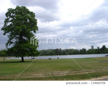 London · Hyde Park London · Hyde Park 13468709