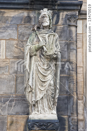 bremen dome statue king 13470019