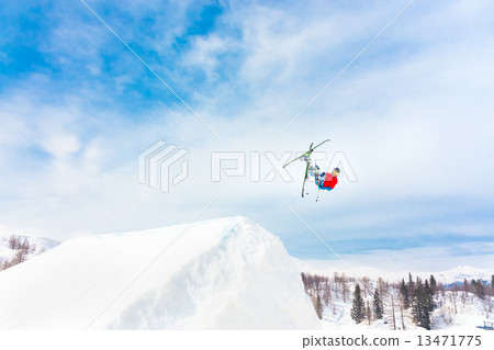 Free style skier. 13471775