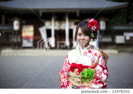 和服形狀的女人 和服形狀的女人 13476202