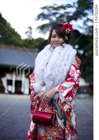 A woman in kimono shape 13476204