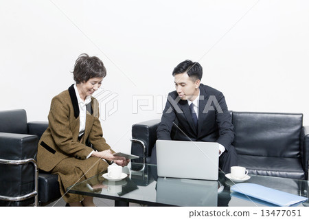 一份工作 一份工作 13477051