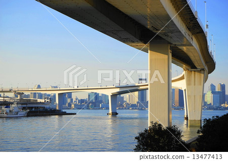 1月城市景觀/城市景觀647高速公路 1月城市景觀/城市景觀647高速公路 13477413