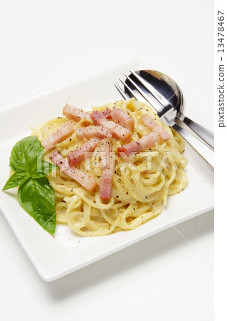 卡博納拉 13478467