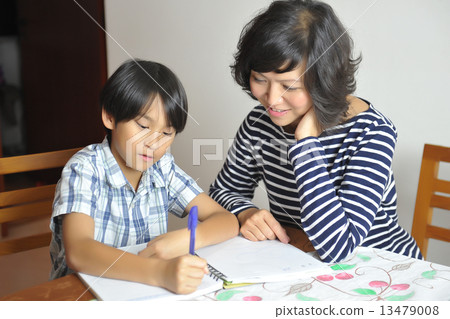 Family Time 13479008