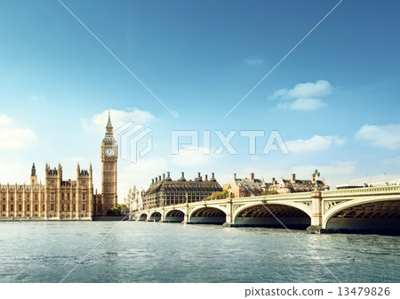 Big Ben in sunny day, London Big Ben in sunny day, London 13479826