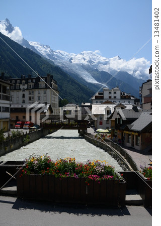 法國夏蒙尼城鎮景觀 法國夏蒙尼城鎮景觀 13481402