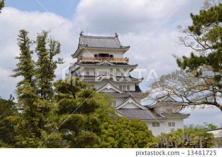 Fukuyama Castle 13481725