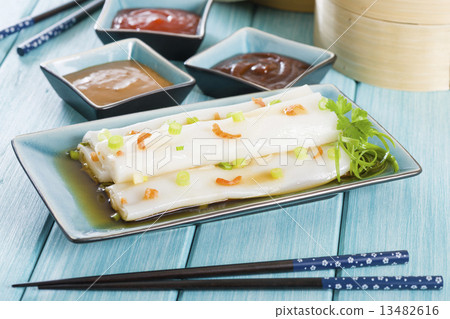 Cheong Fun - Chinese steamed rice rolls with shrimp & scallions Cheong Fun - Chinese steamed rice rolls with shrimp & scallions 13482616