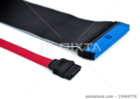 ide and sata cable 13484778