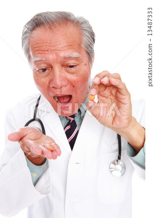 white background,old man, studio shot, portrait, senior, doctor, stethoscope, surgeon, medical, lab white background,old man, studio shot, portrait, senior, doctor, stethoscope, surgeon, medical, lab 13487333