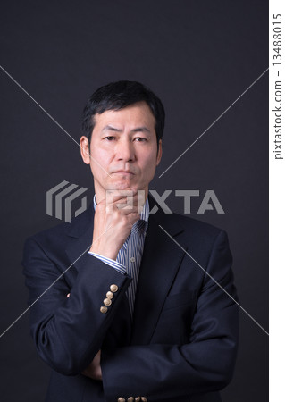 一名商人 13488015