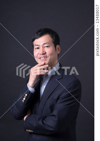 一名商人 13488017