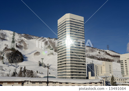 Snowy icy ice Snowy icy ice 13491084