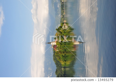 布萊德湖的聖瑪麗教堂 13493279