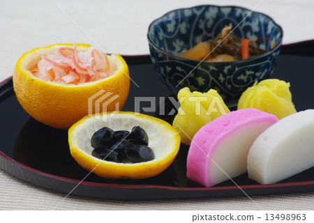 New Year dishes  13498963