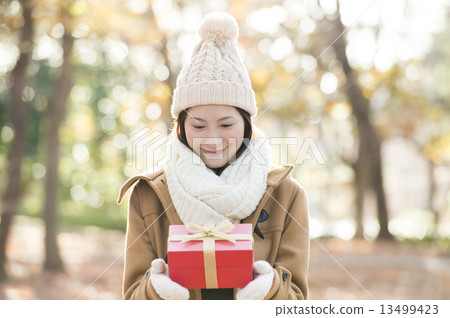 冬季女性 冬季女性 13499423