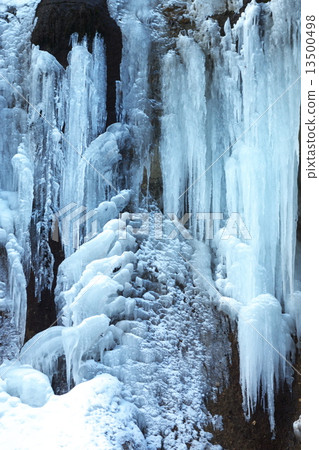 Ice-crested seven-row Otaki Ice-crested seven-row Otaki 13500498
